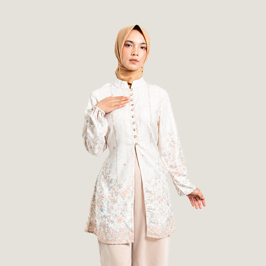 Safa Tunic tunik muslim premium wanita White tampak depan — siluet mengalir Aluna Collection Falyae