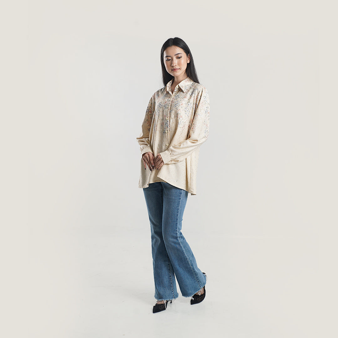 Nuna Shirt kemeja muslim premium wanita Yellow Full Badan tampak depan — siluet mengalir First Collection Falyae