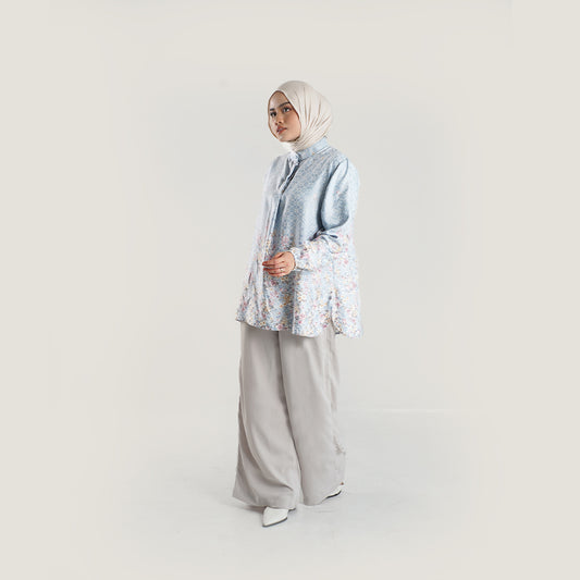 Lunea Blouse blus muslim premium wanita Blue Full Badan tampak depan — siluet mengalir First Collection Falyae